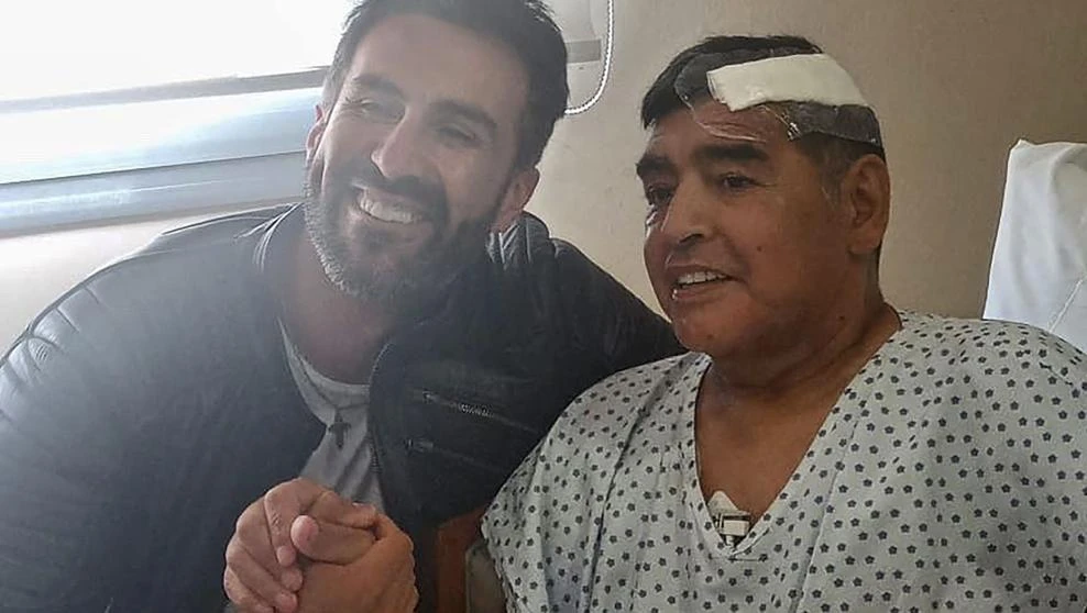 Maradona recibe el alta médica y estará custodiado por sus hijas