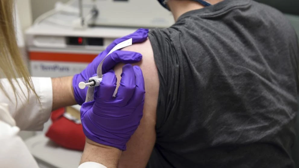La UE prepara más de 8.400 millones de euros para los primeros lotes de las vacunas de Pfizer y CureVac