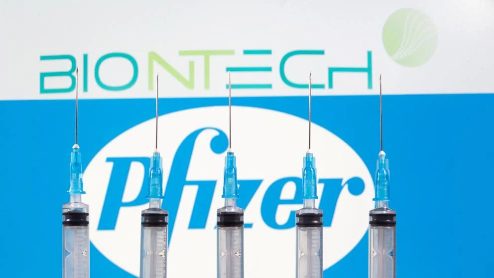 Pfizer ha pedido hoy luz verde para su vacuna contra el coronavirus