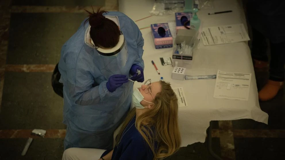 Catalunya reactivará los cribados poblacionales para “buscar el virus” incorporando los test de antígenos