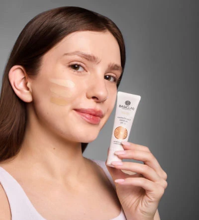 Strefa beauty Tego jeszcze nie było! BasicLab wkracza w świat makijażu