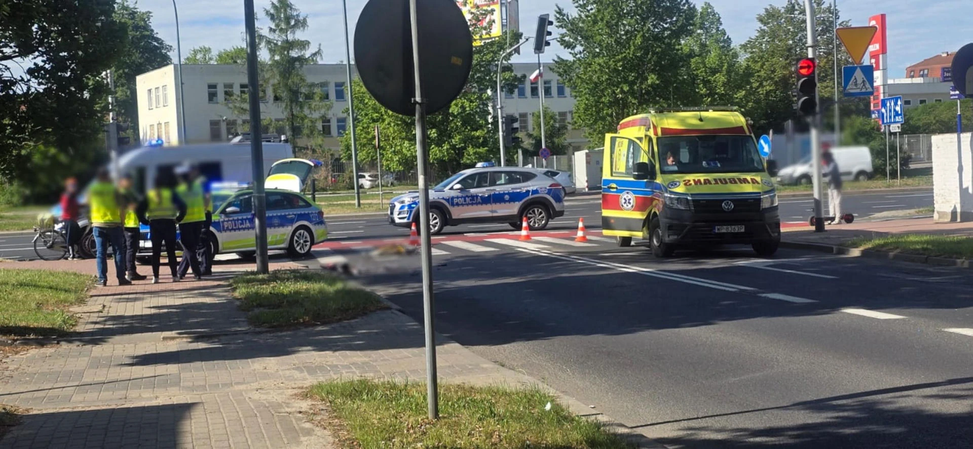 Tragiczne wieści Kierowca ciężarówki nie zauważył 12-latki. Dziewczynka zginęła na pasach w Płocku