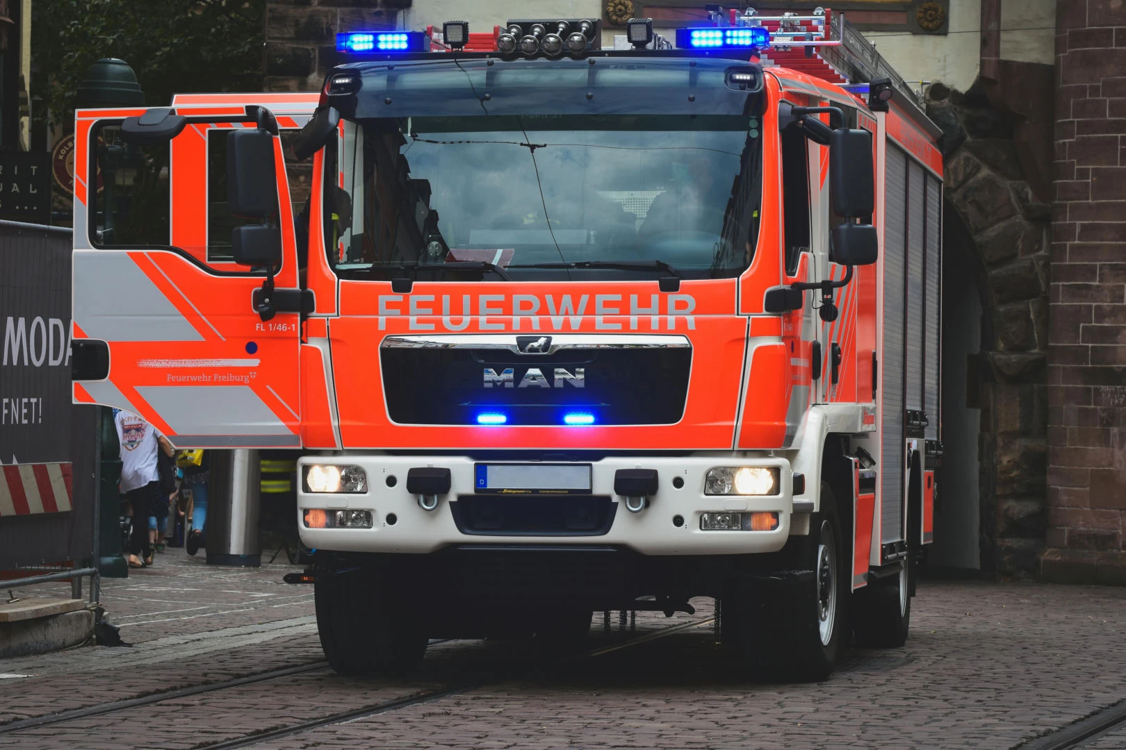 Tragedia na pograniczu Dwóch Polaków cudem uniknęło śmierci w zawalonej kamienicy. Ocaliła ich... ładna pogoda
