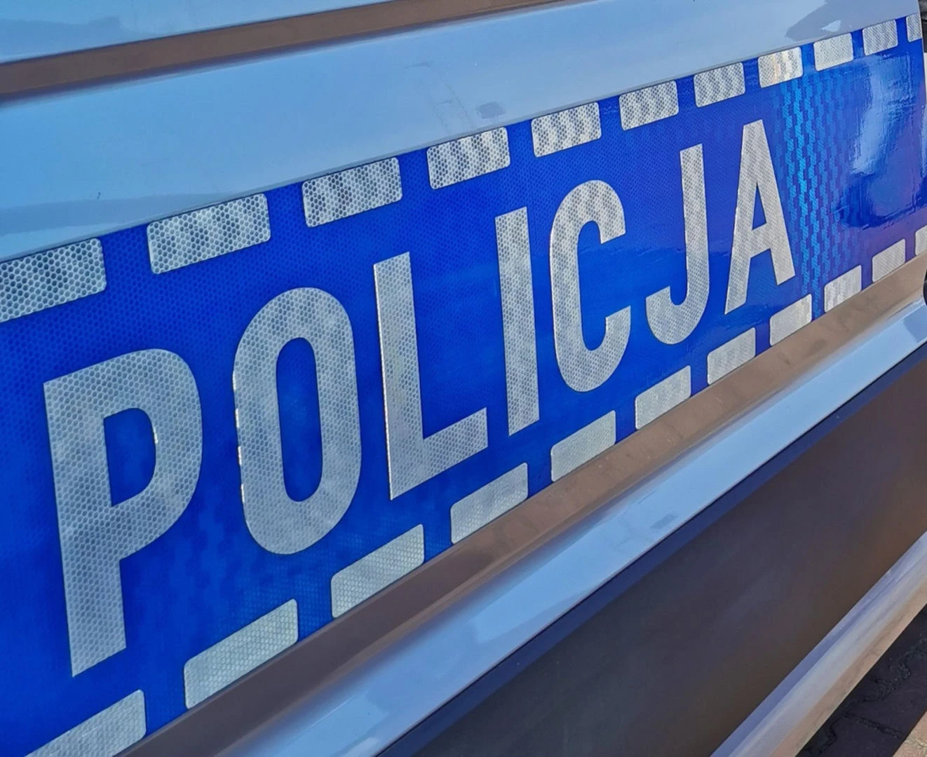 Dramat w Kielcach Pijany 29-latek z wózkiem zgubił się na osiedlu. Dziecko uratowała policjantka po służbie