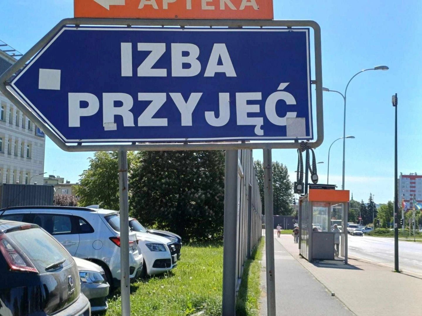 Śmierć pacjenta Mateusz wyszedł ze szpitala i zmarł na przystanku. Lekarka nie przyznaje się do winy