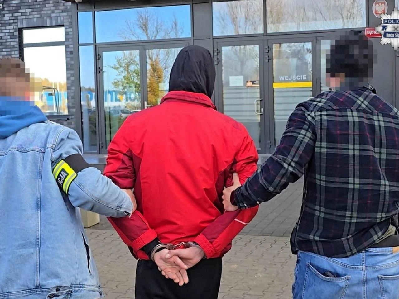 Wypadek śmiertelny 31-latek potrącił pieszego. poszkodowany nie żyje. Ucieczka może słono kosztować kierowcę