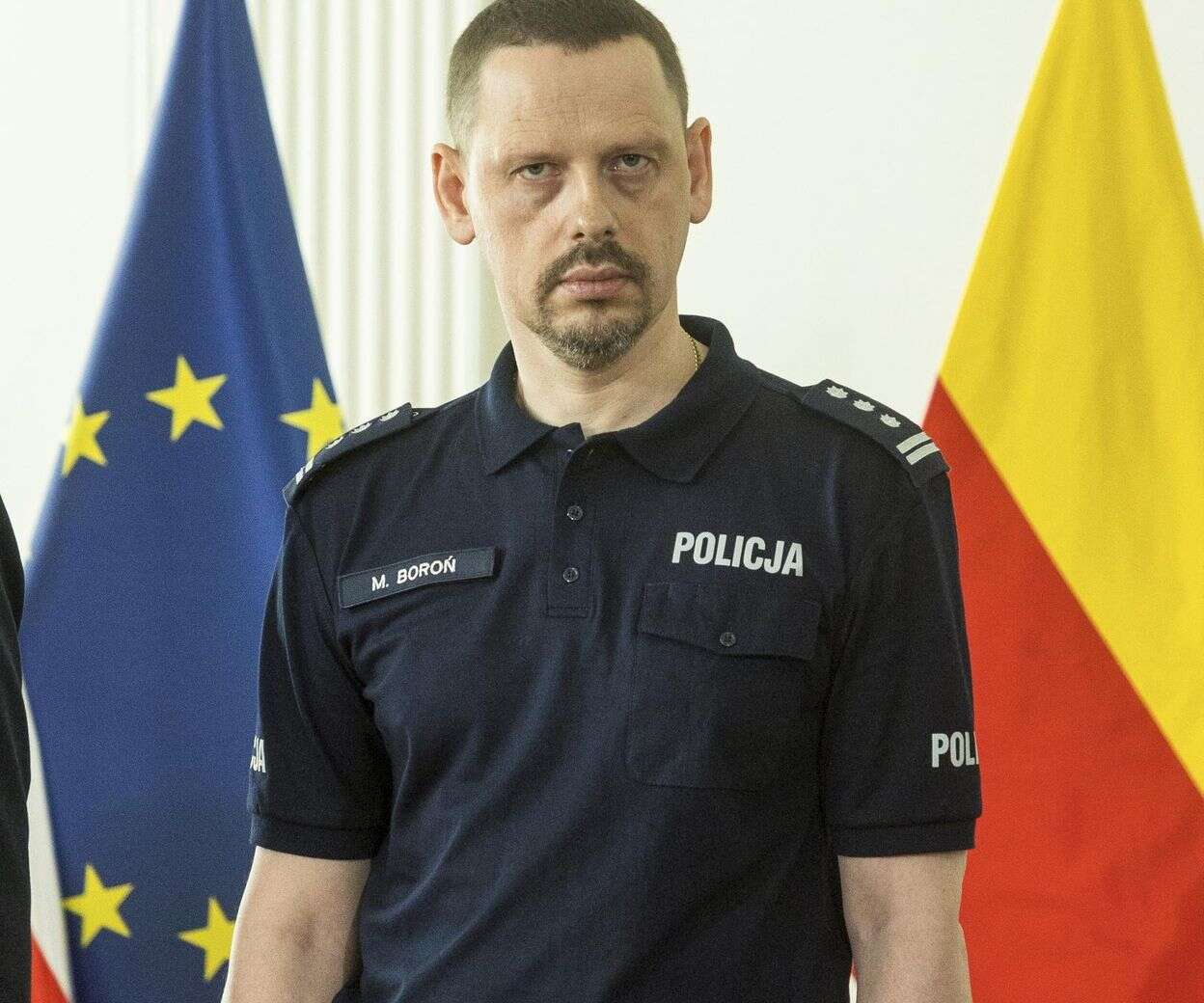 LIST DO FUNKCJONARIUSZY Policjanci i policjantki grożą zwolnieniami przed 11 listopada. Ostra reakcja Komend…