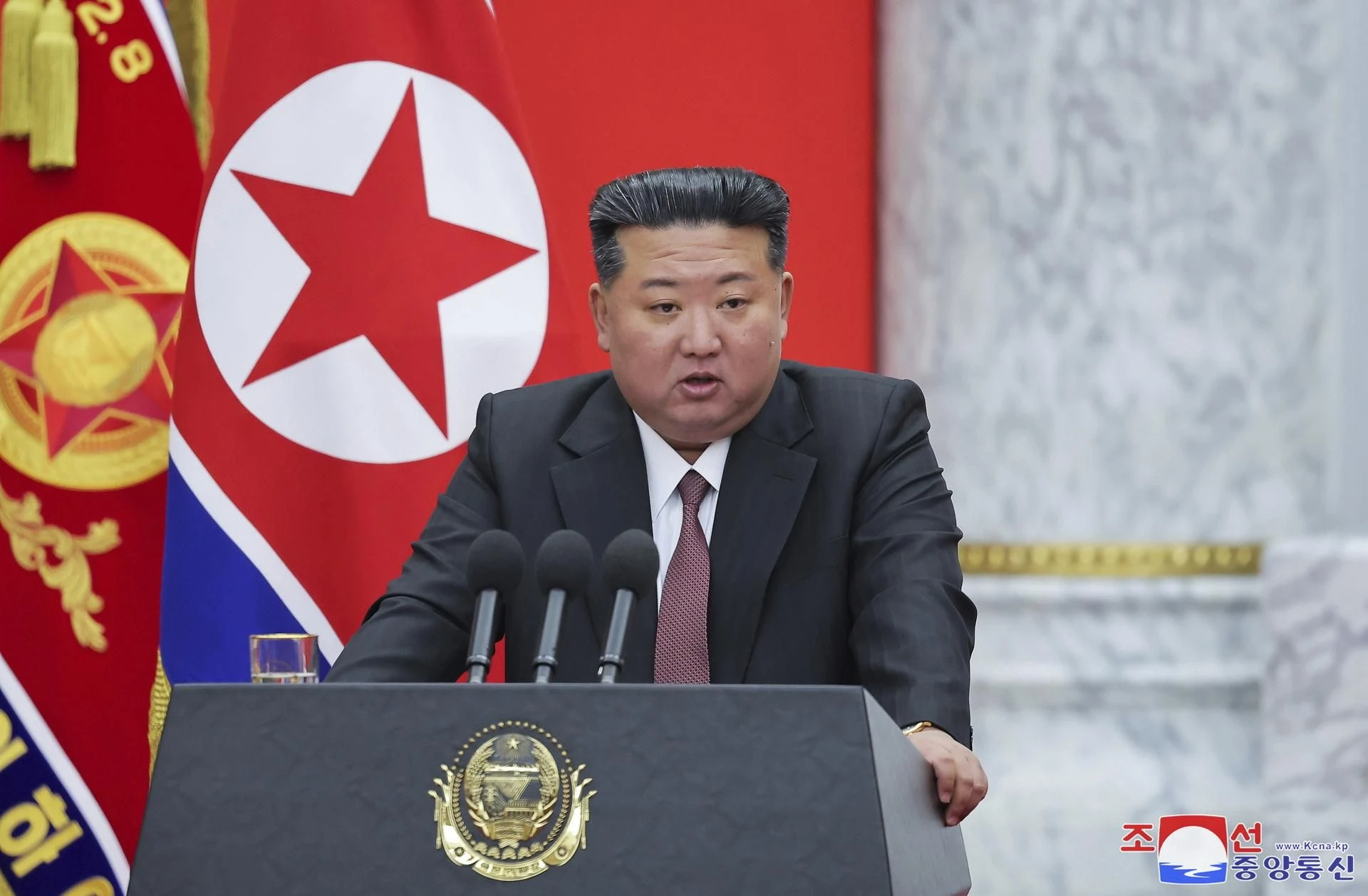 Tortury i nie tylko Uciekła z Korei Północnej i pozywa Kim Dzong Una! Ujawnia straszne fakty