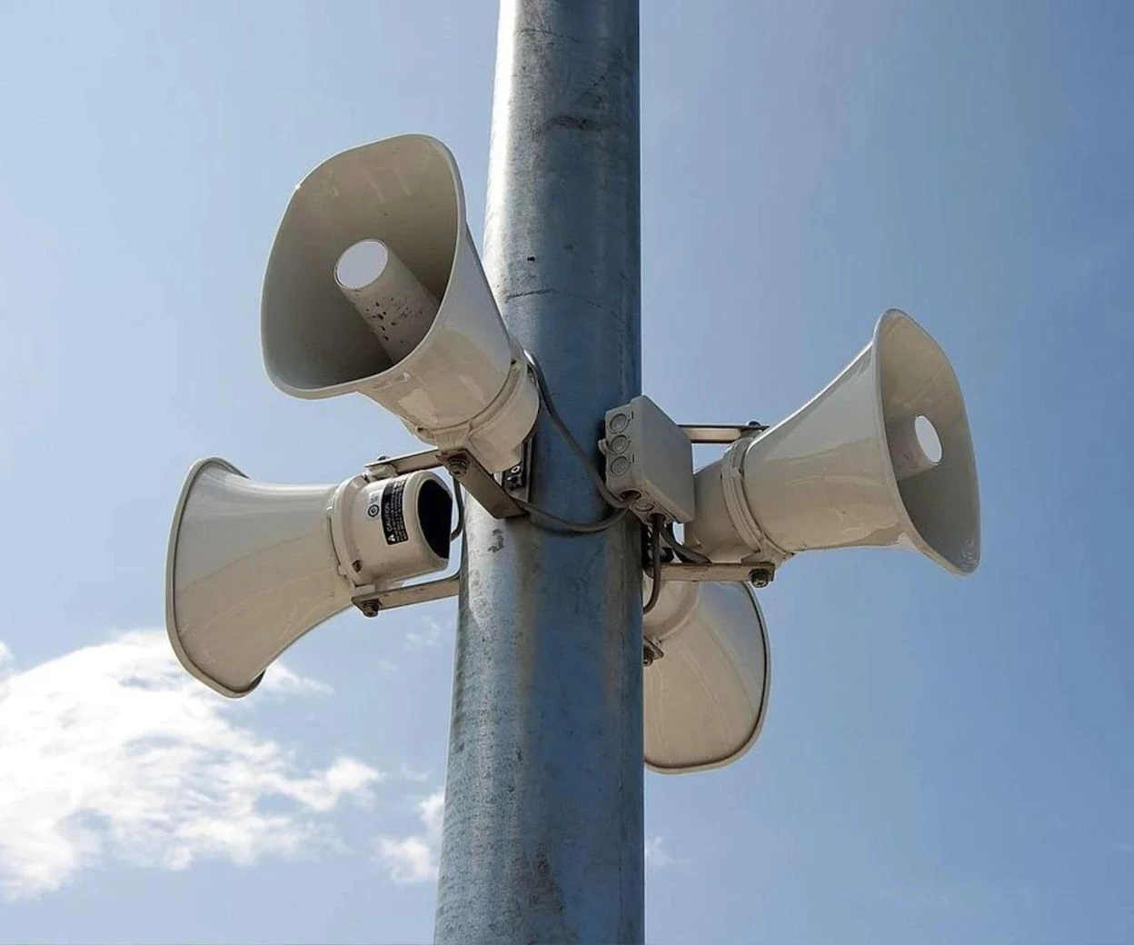 Znamy szczegóły! Syreny alarmowej wyją w Warszawie. Wyjaśniamy, co się stało! [6.09.2025]