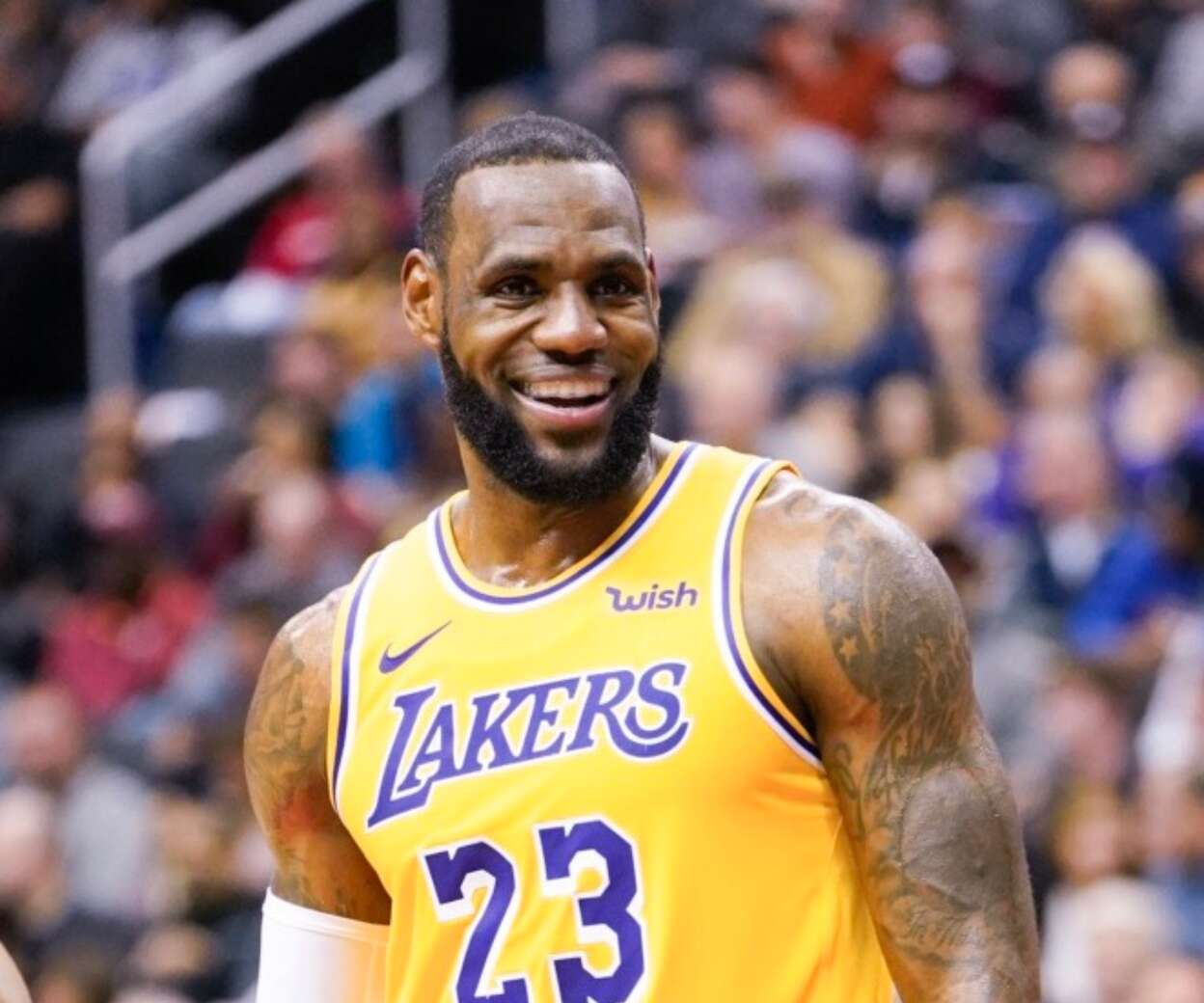 Wielki mistrz LeBron James znów przeszedł do historii NBA! Od tych liczb może zakręcić się w głowie