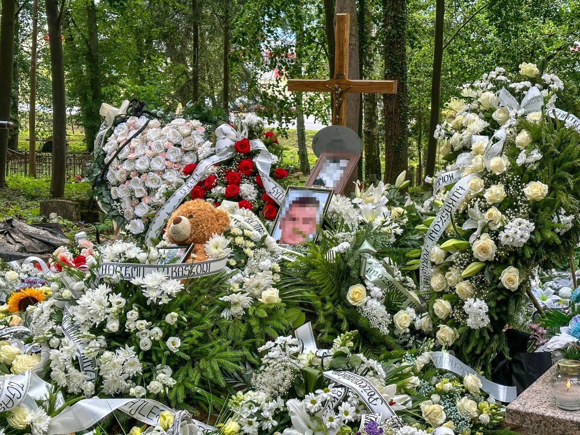 Trzy ludzkie tragedie Czarne dwa dni na drogach. Śmierć czekała na zakręcie