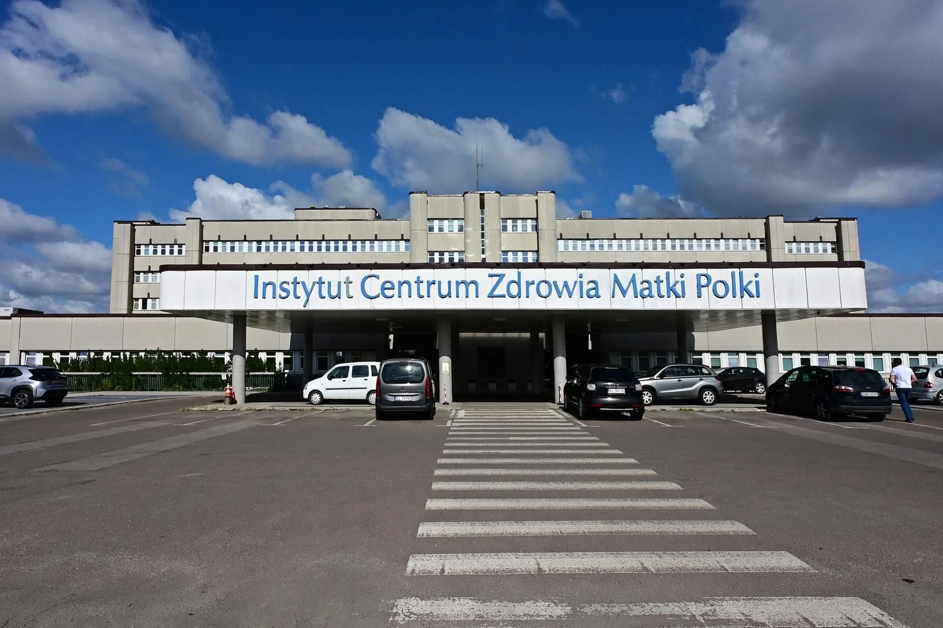 Cud w szpitalu w Łodzi Noworodek reanimowany po porodzie! Miał guza większego od serca