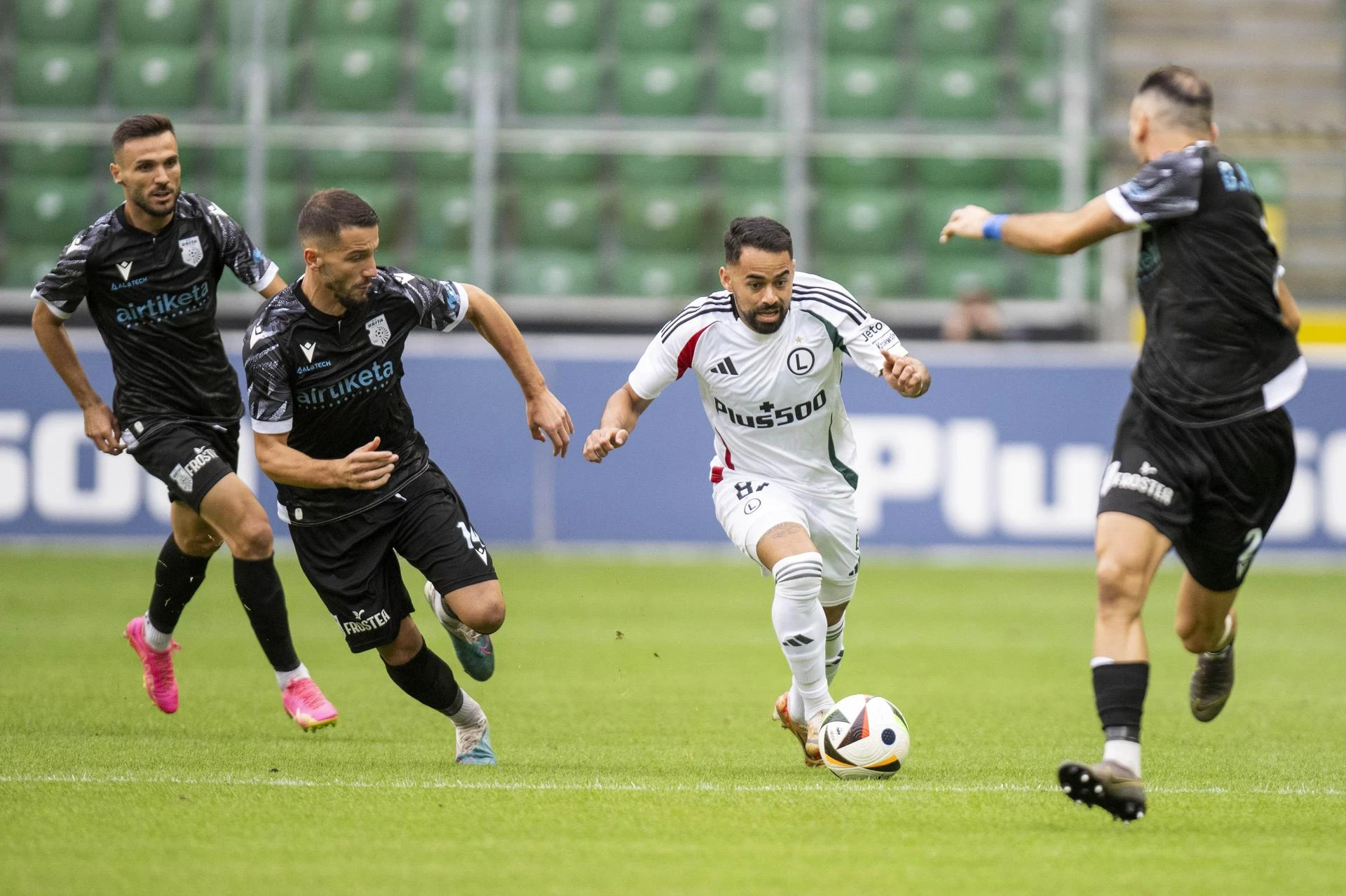 LIVE Legia Warszawa - Drita RELACJA NA ŻYWO: Wojskowi o krok od Ligi Konferencji Europy! …