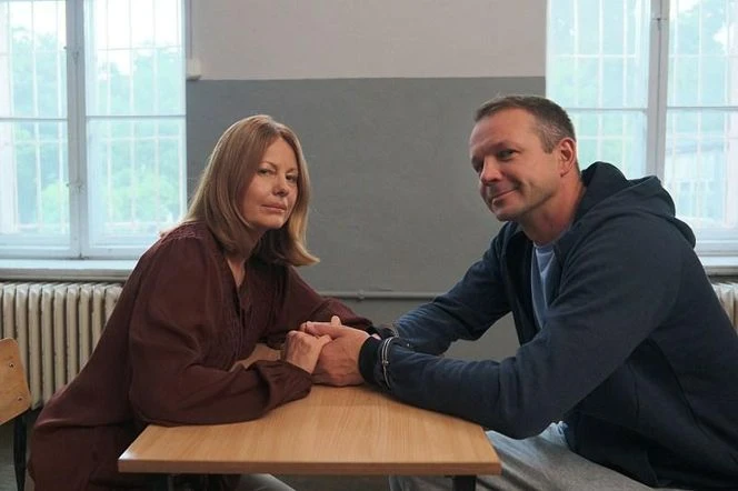 Pierwsza miłość Pierwsza miłość, odcinek 4091: Kolejne zwycięstwo psychola Mateusza. Tak omota Teresę, że zapomni o ślubie z Markiem - ZDJĘCIA