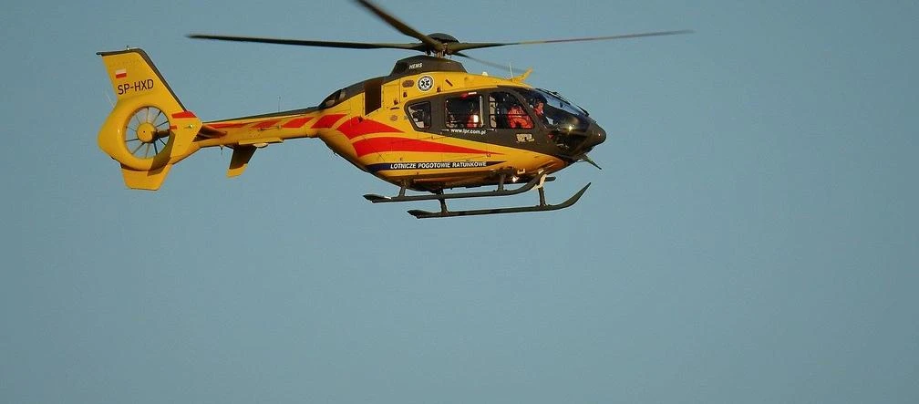Lubelskie: 2-letnia dziewczynka wypadła z okna! Lądował helikopter LPR