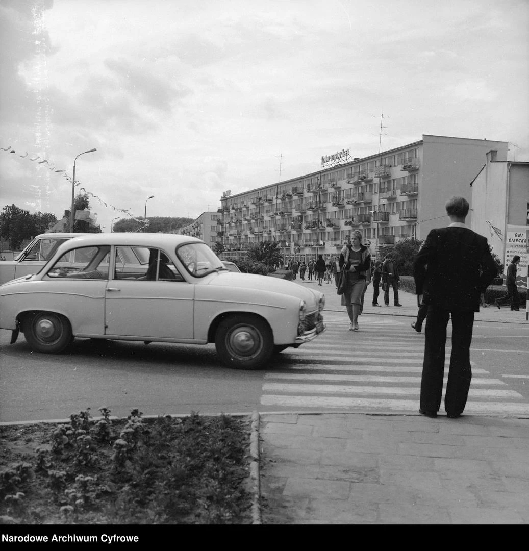 Quiz PRL Syrena 105 – kultowe auto PRL. Tego o niej nie wiesz!