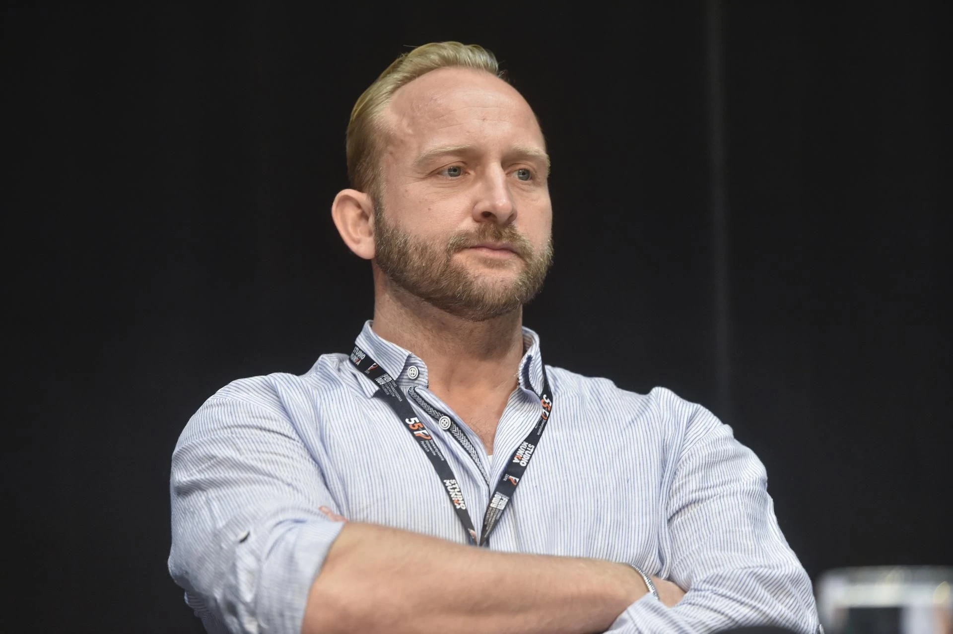 Ciągle nad sobą pracuje Borys Szyc przez lata zmagał się z nałogiem. Dziś otwarcie mówi o terapii. 