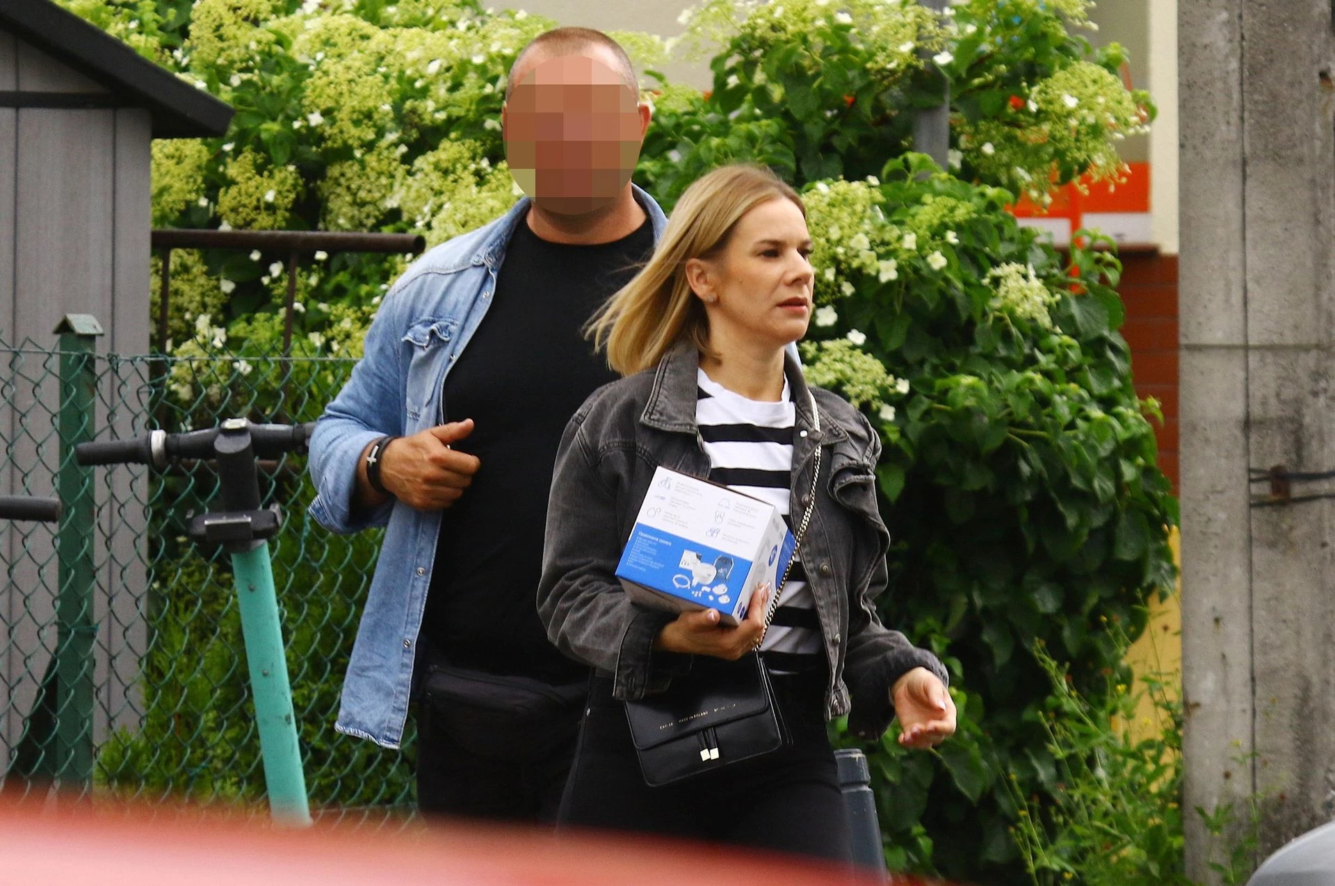 TYLKO U NAS Marta Nawrocka znowu zaskakuje. Robiła zakupy w towarzystwie ochroniarza?!