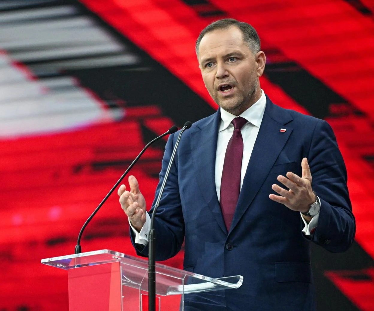Wybory 2025 Nawrocki zlikwiduje PIT dla polskich rodzin? Pierwsza decyzja ogłoszona