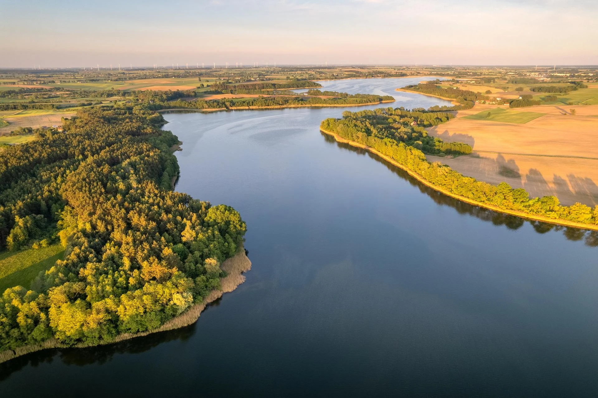Wakacje 2025 Perła Kujaw zachwyca coraz więcej turystów
