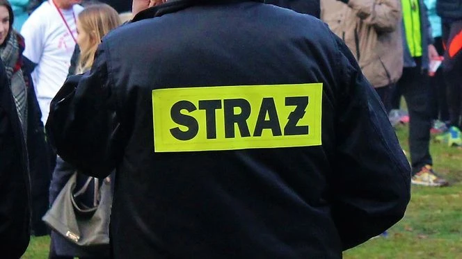 Służby w akcji Pracowita noc strażaków. Wichury przetoczyły się przez Pomorze Zachodnie