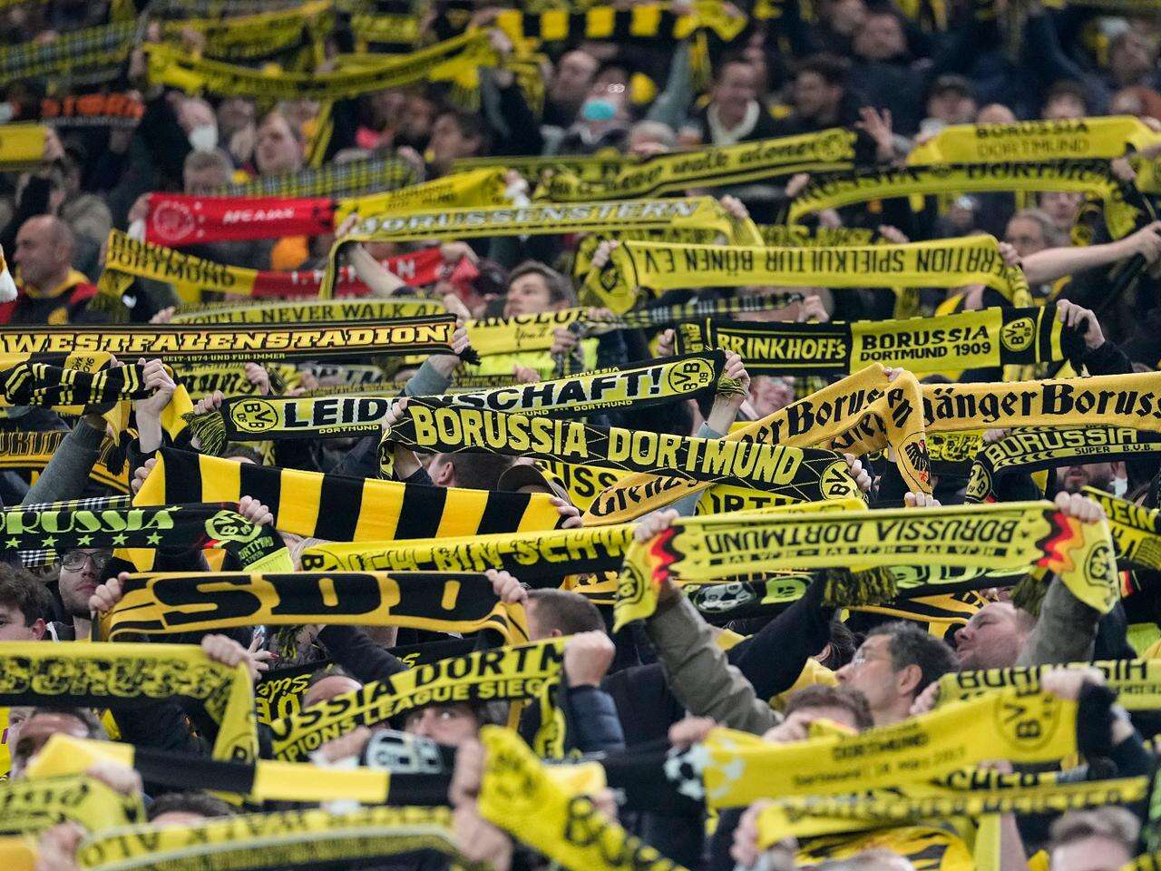 BVB prowadzi! Borussia Dortmund - PSG. Paryżanie w wielkim szoku, Fuellkrug kapitalnie strzela, co…