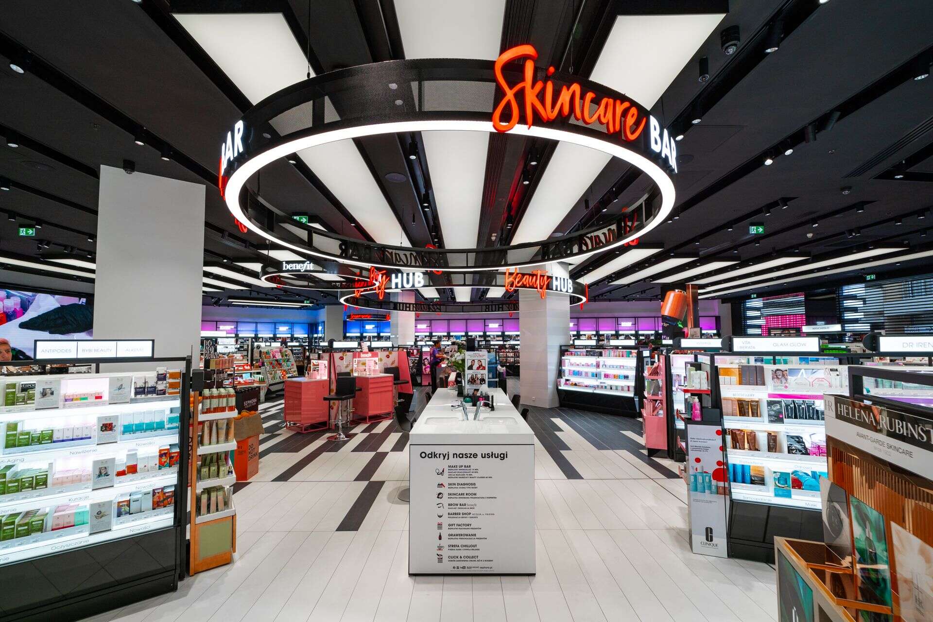 Strefa beauty 25 lat w Polsce. Sephora zaprasza na swoje urodzinowe przyjęcie!