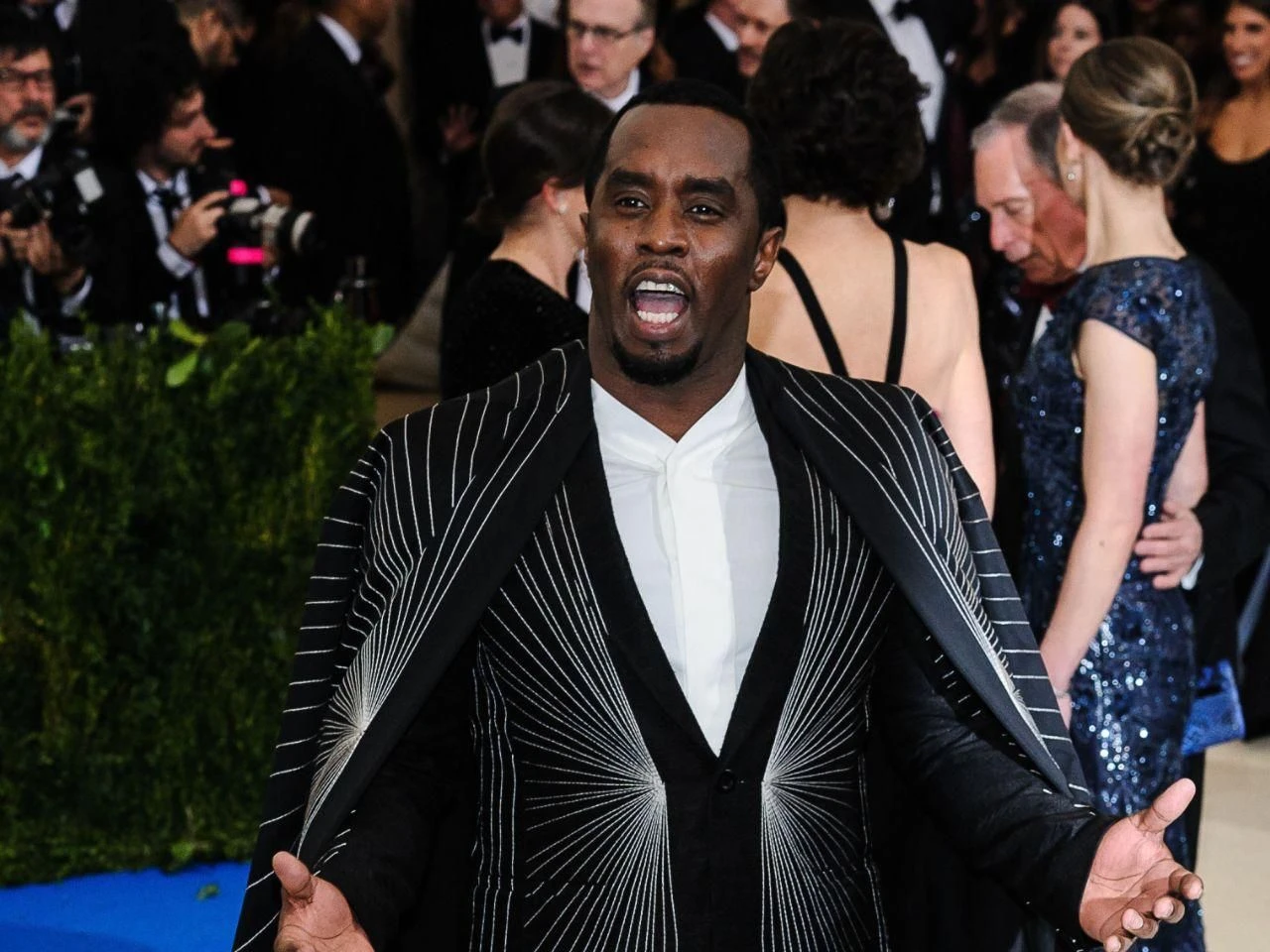 Wstrząsające szczegóły P. Diddy i jego syn zostali oskarżeni o brutalny gwałt! Adwokat rapera komentuje