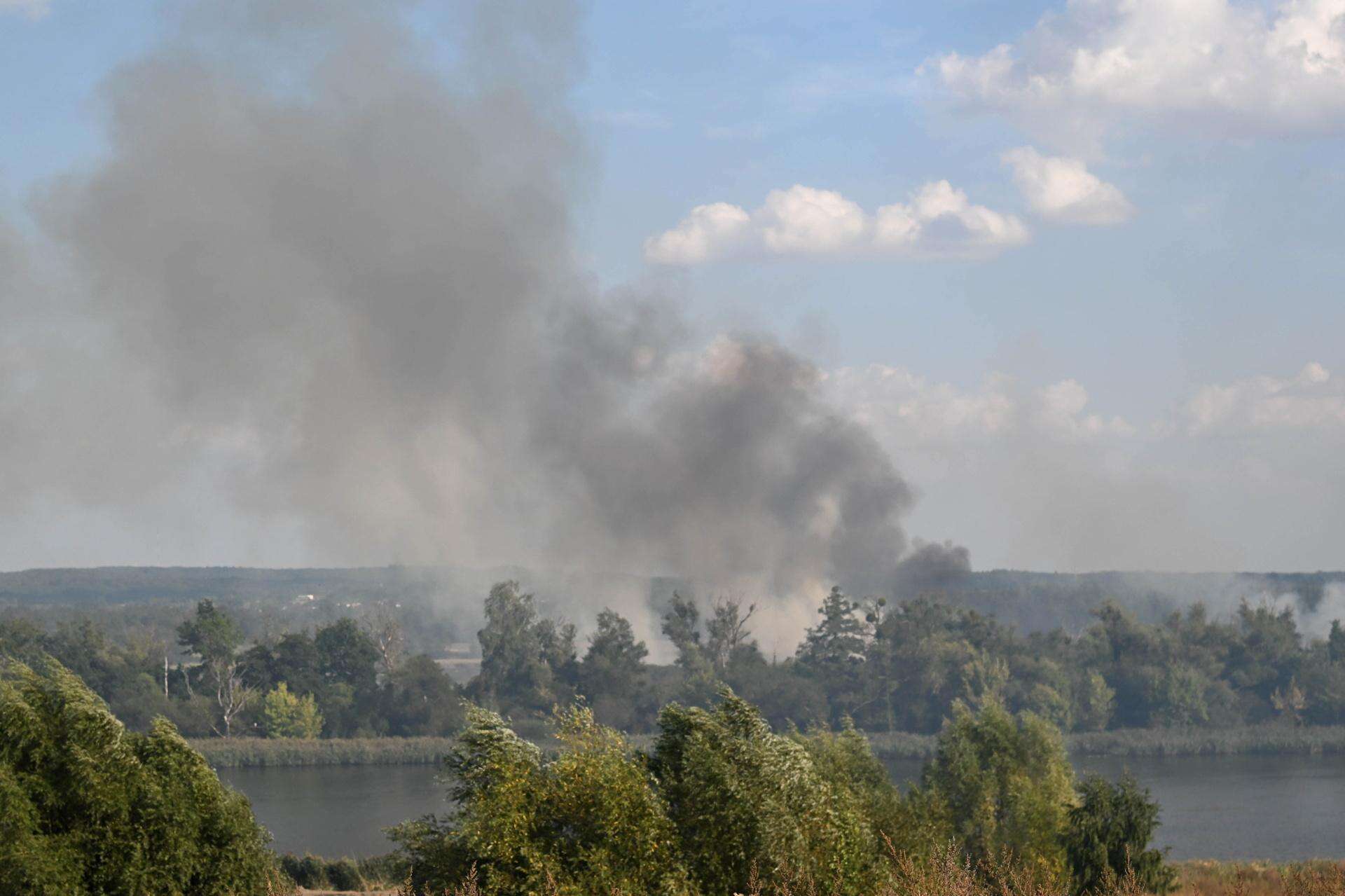 Wielki pożar Słup dymu pod Szczecinem. W akcji samoloty gaśnicze. Strażacy wskazują na podpalenie