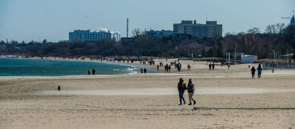 Tragedia Wstrząsające odkrycie na plaży w Sopocie. Ciało zostało wyrzucone przez morze