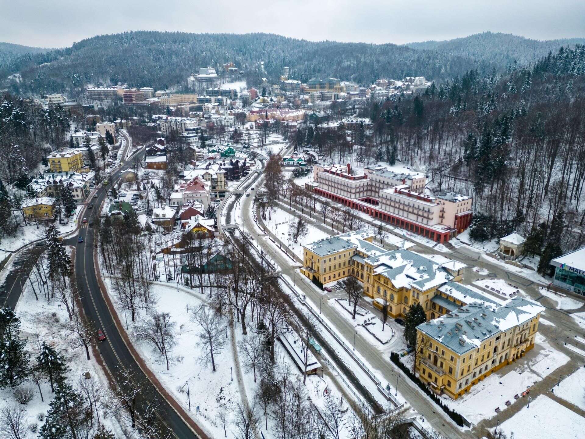 To wyjątkowa lokalizacja! Gdzie na ferie zimowe 2025?