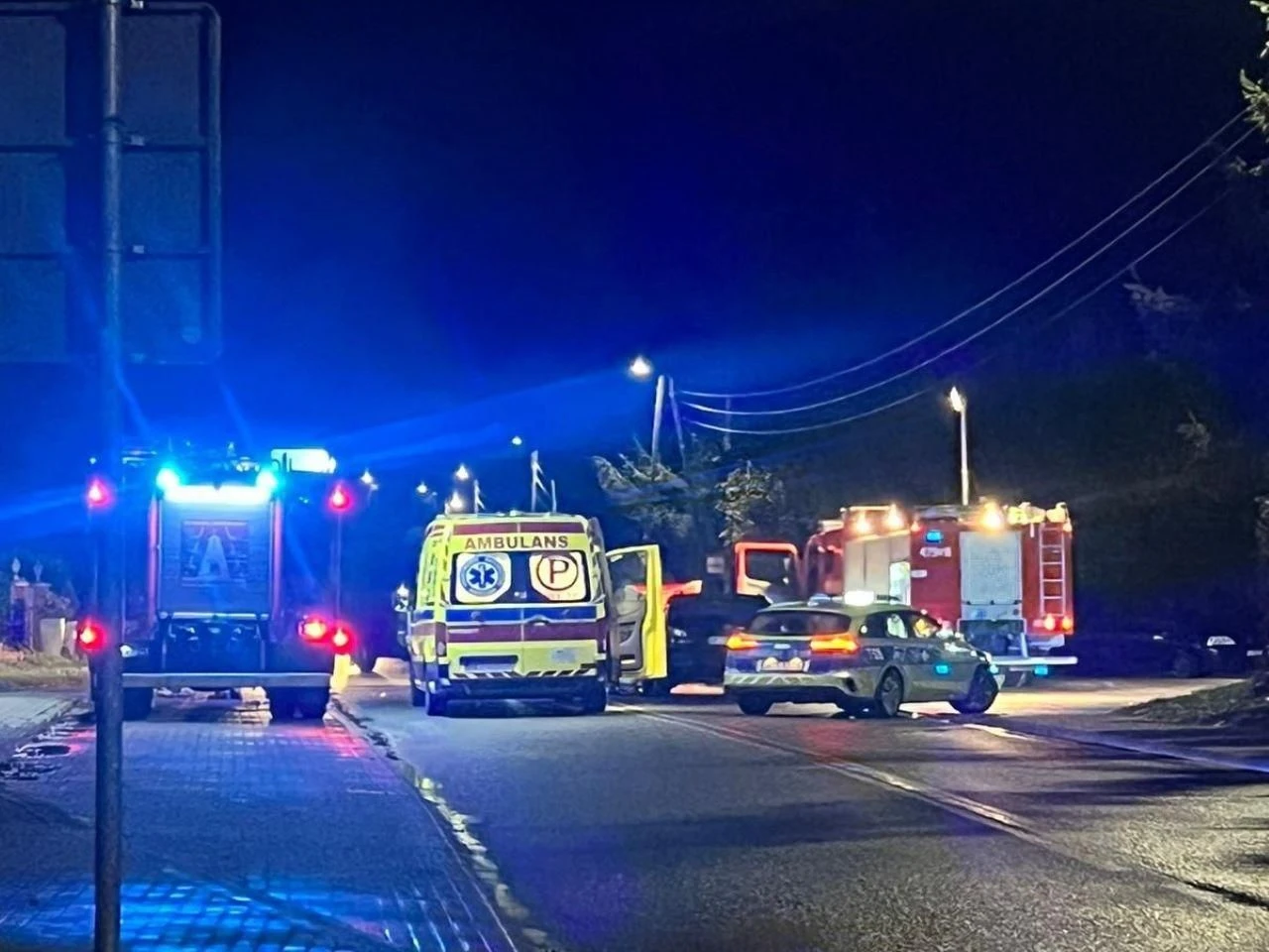 Koszmarny weekend Tragedia na drodze. Pieszy popełnił błąd i zginął pod kołami nissana