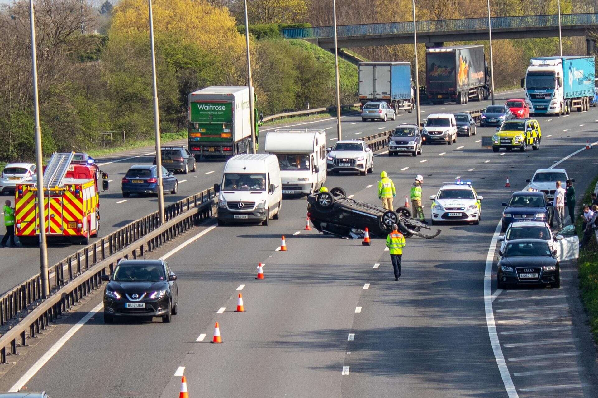 Dramat na drodze Wypadek na autostradzie. Jechał pod prąd. Dzieci wśród ofiar