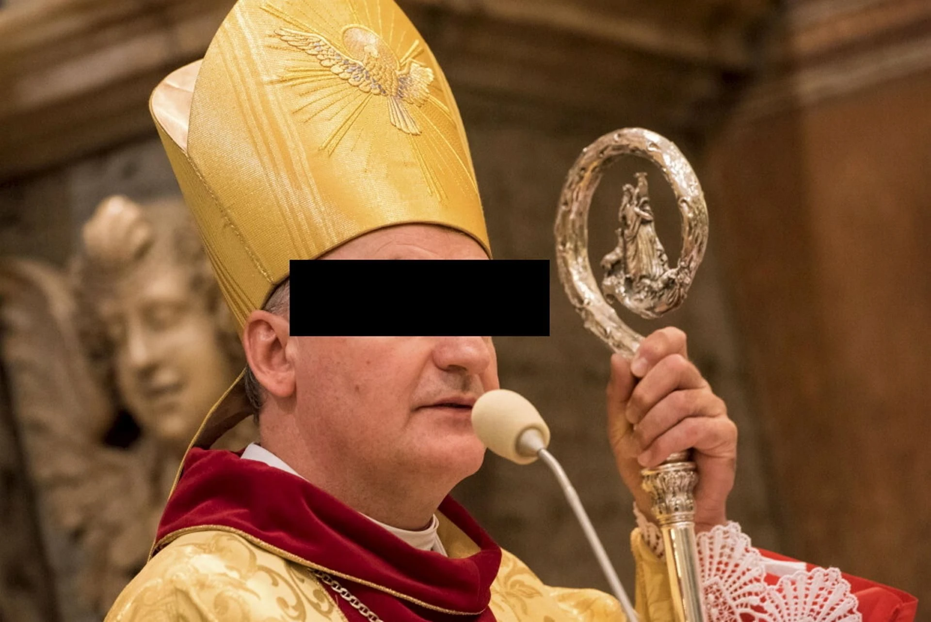 SKANDAL W KOŚCIELE Szok! Biskup Andrzej J. usłyszał zarzuty tuszowania pedofilii. Ruszyło kolejne śledz…