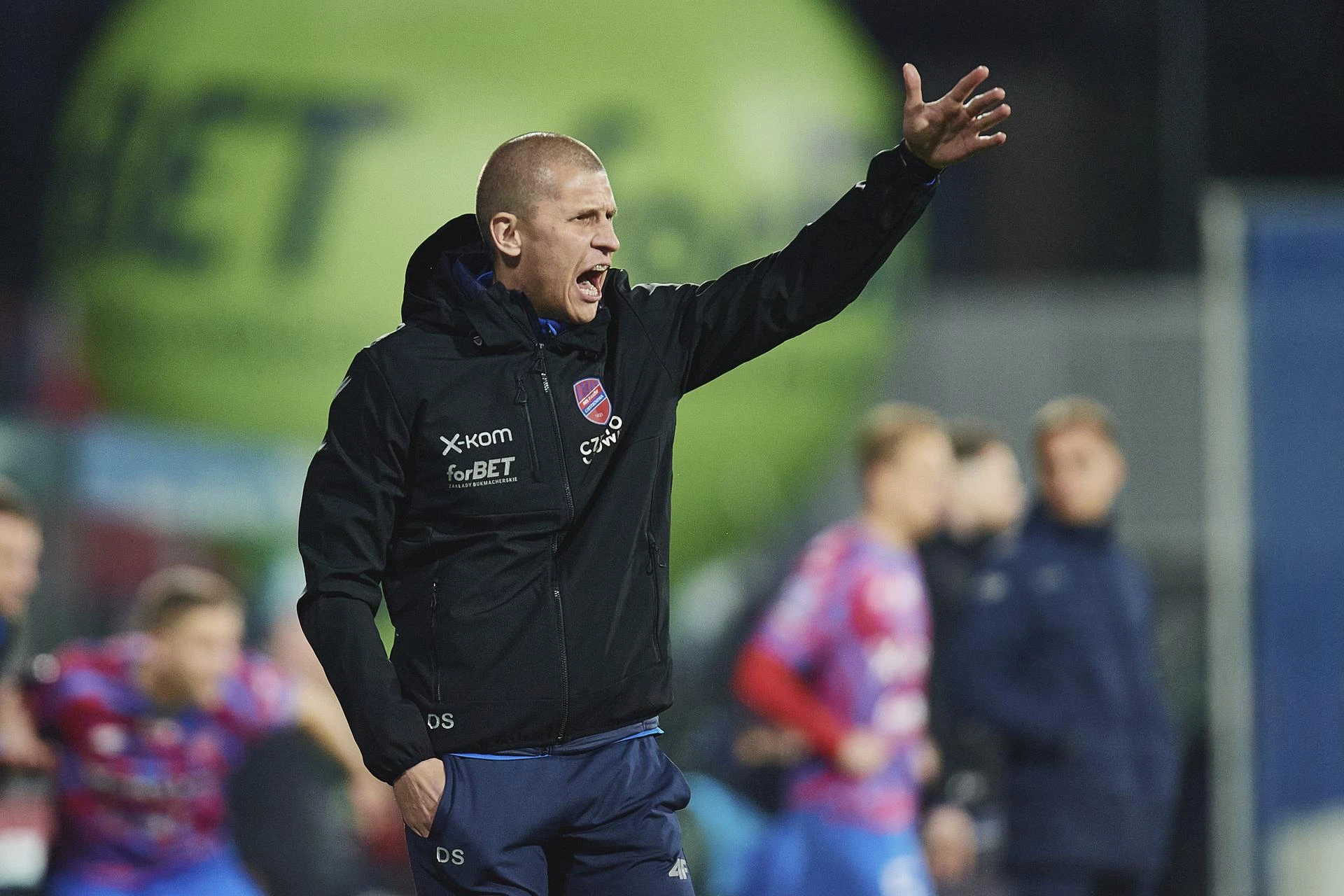 EKstraklasa bliżej finiszu Dawid Szwarga – jak nigdy – walnął prosto z mostu. Znaczący komentarz w sprawie rozw…