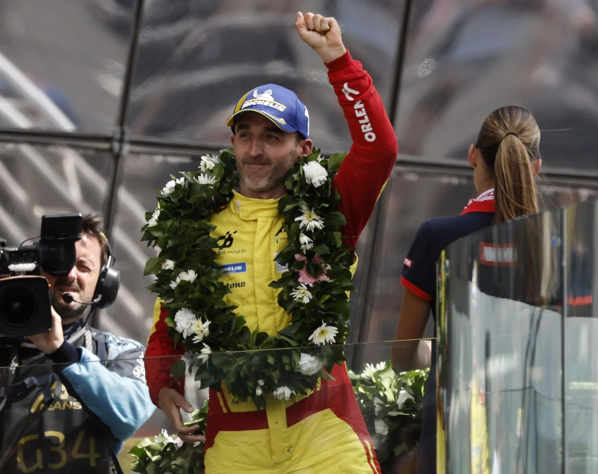 NIEWIARYGODNY POWRÓT NA SZCZYT Kubica miał złamane 42 kości, ale wrócił i dokonał historycznego wyczynu. Tylko dwóc…