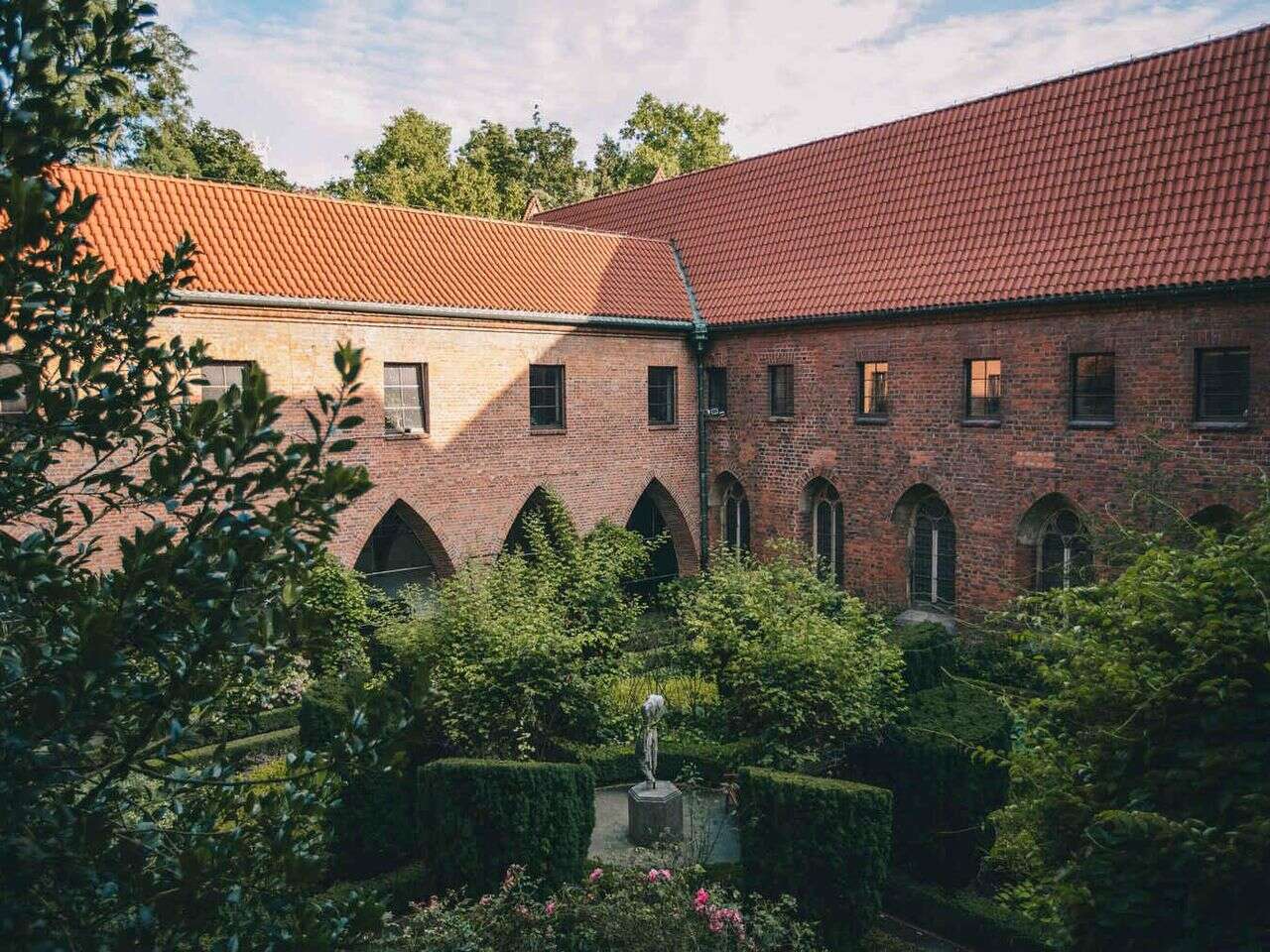 Wkrótce rozstrzygnięcie Perełka w centrum Wrocławia. 37 pomysłów na przebudowę muzeum