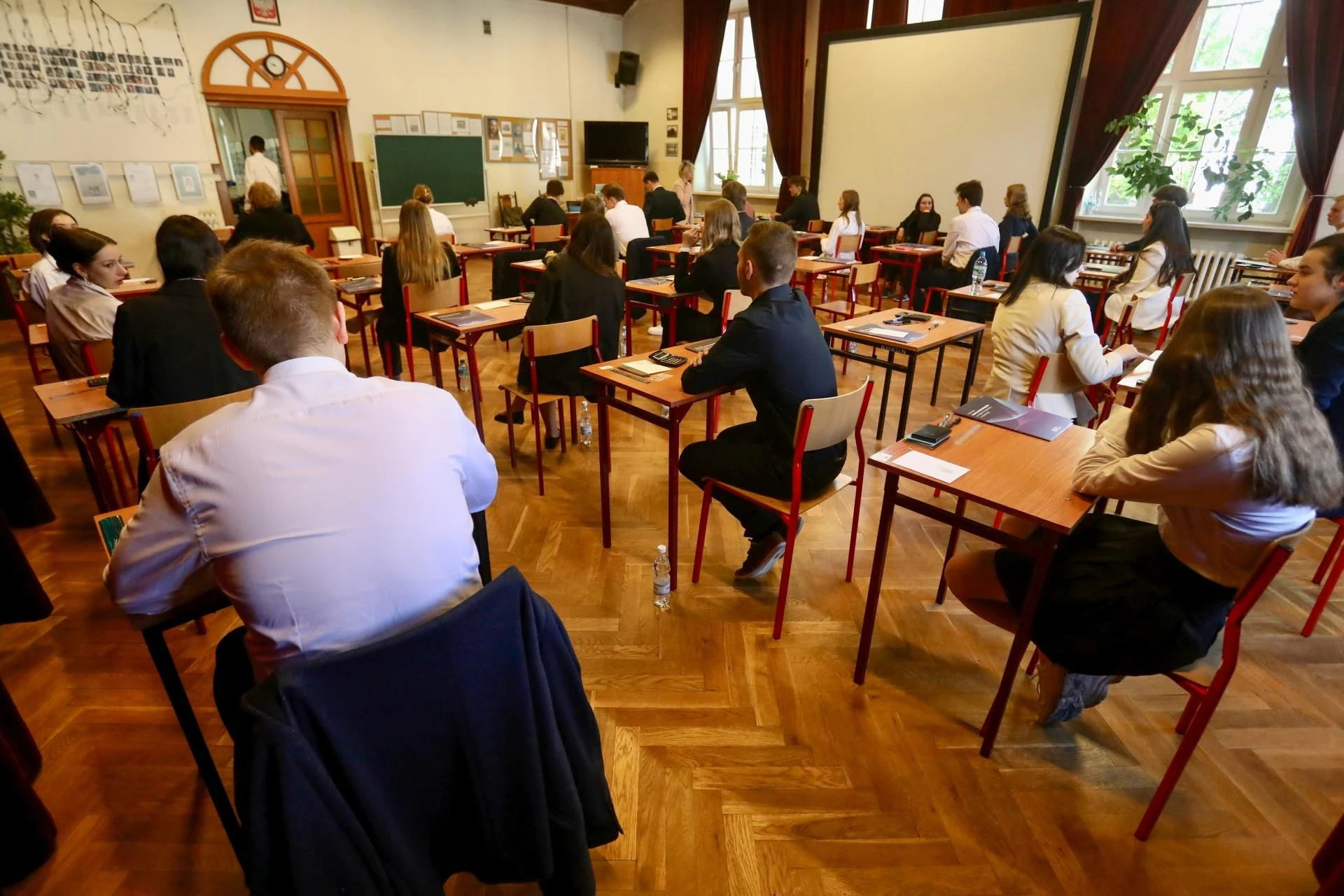 Matura 2025 Matura za chwilę, a tu takie wieści! Nagły komunikat dyrektora CKE