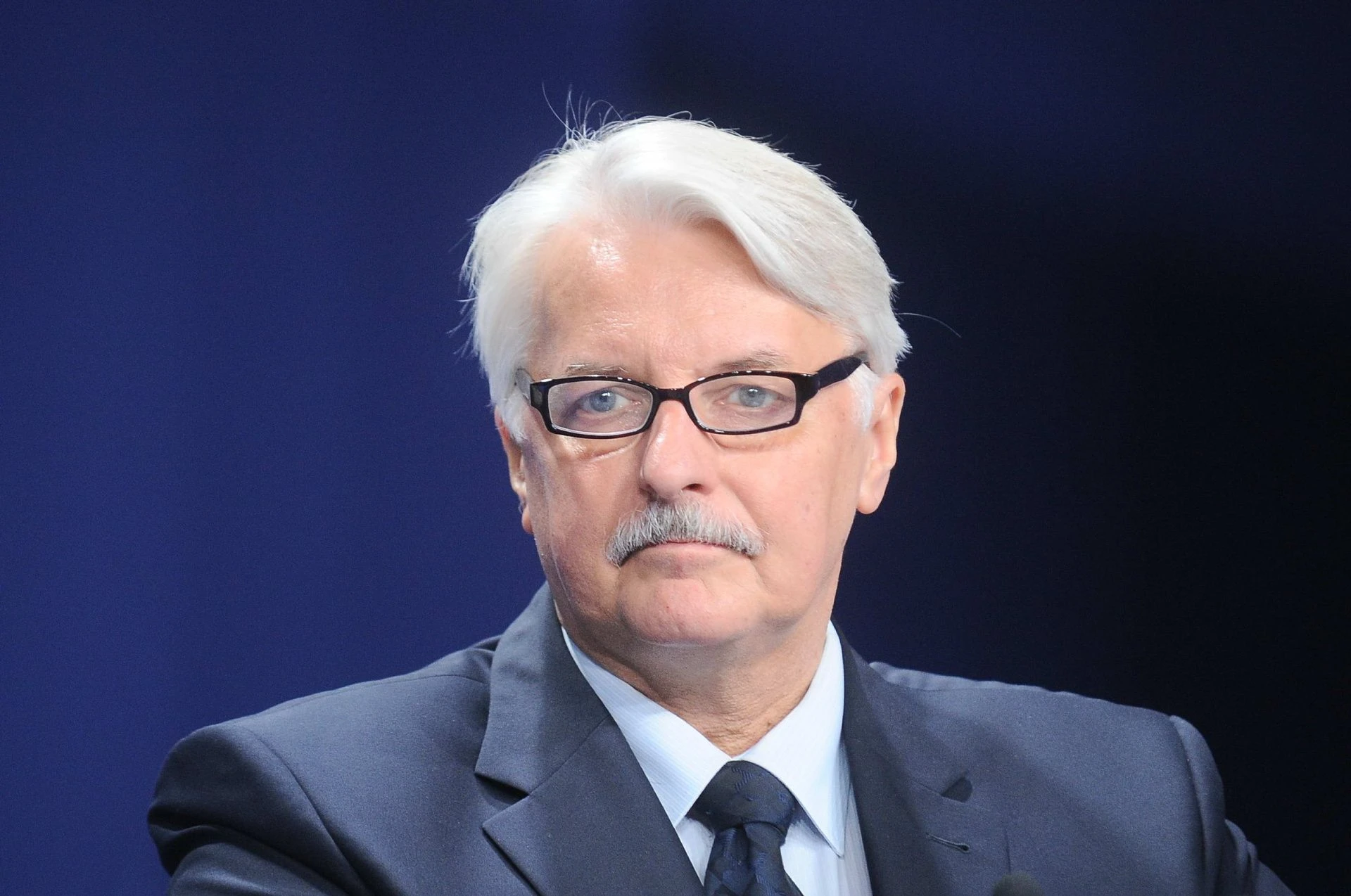 Nie sposób powstrzymać łez Waszczykowski odpowiedział dwoma słowami, które łamią serce. Walka trwa