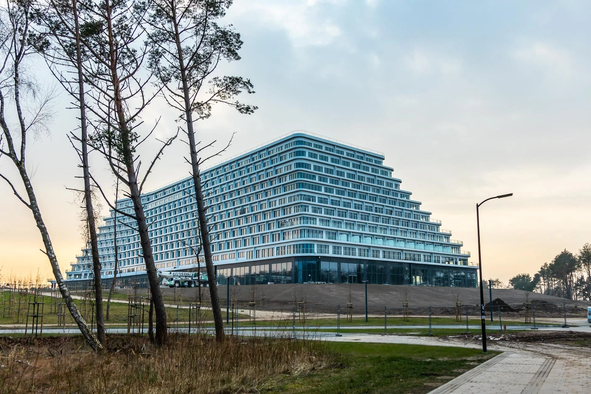 Można zaoszczędzić Gołębiewski w Pobierowie 37% droższy