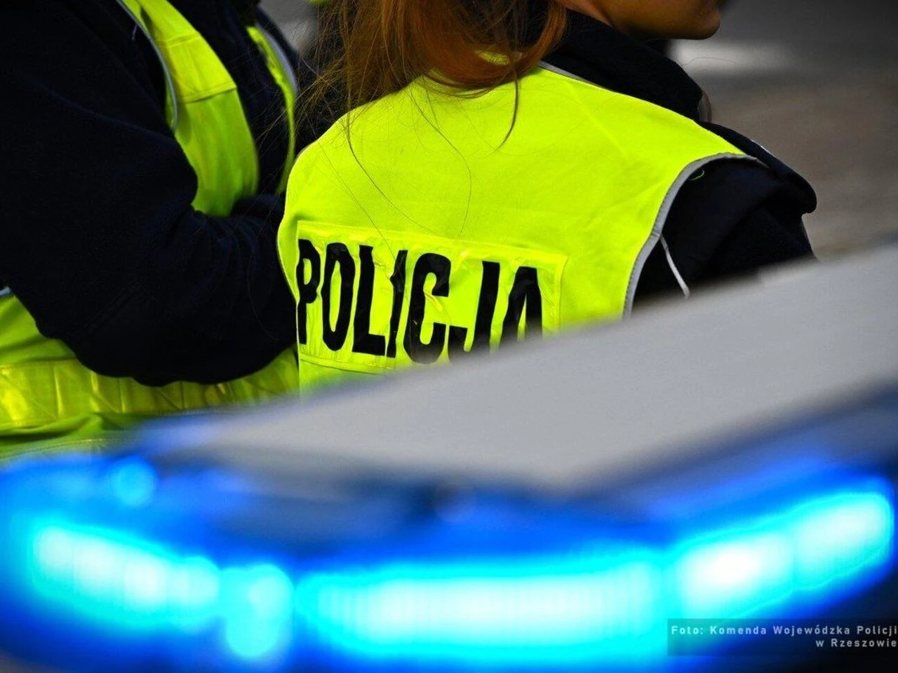Sprawdź! Wiadomo, kto zaatakował siekierą na kampusie UW w Warszawie. Policja ujawnia wstrząs…