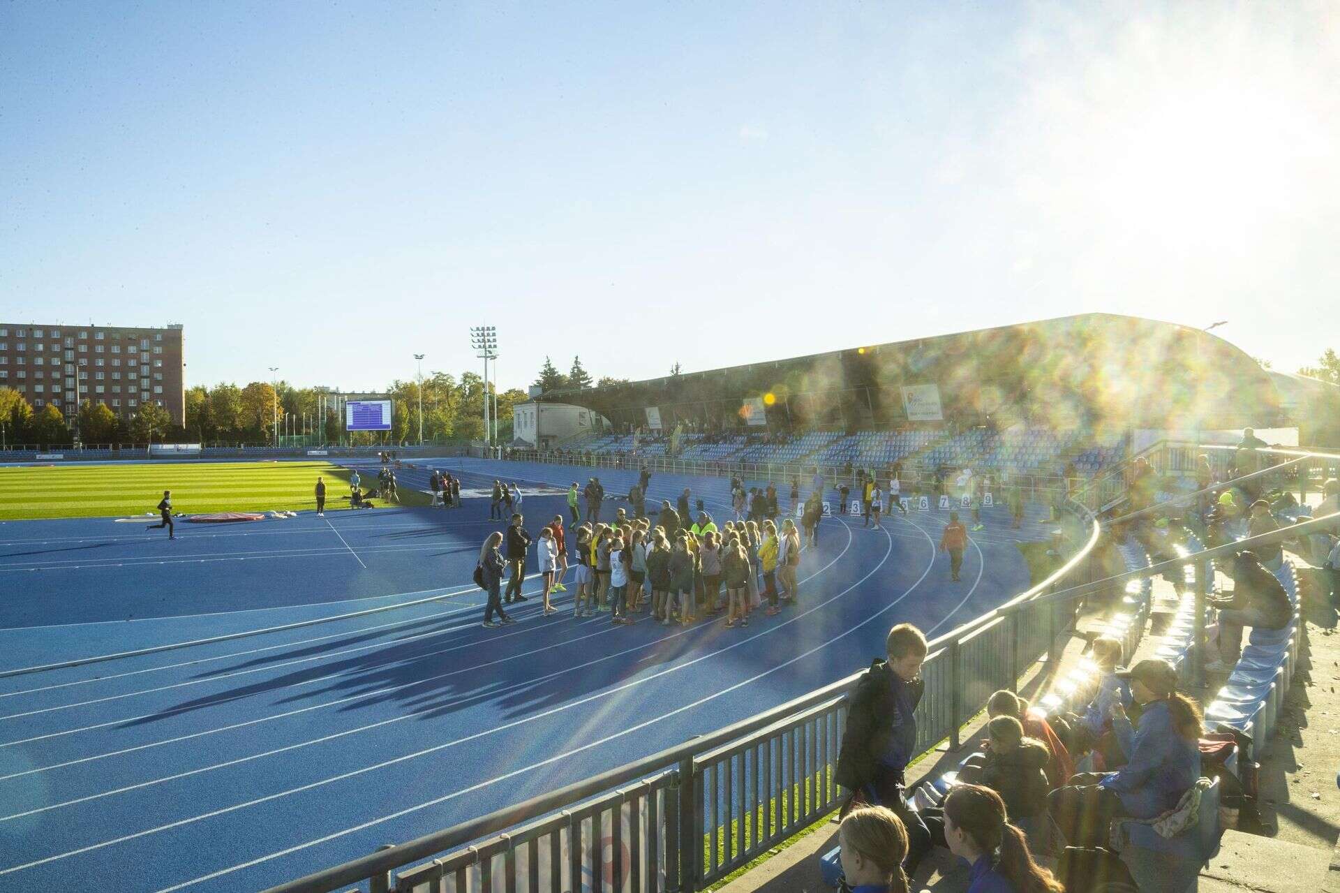 ZOBACZ ZDJĘCIA Wielki sukces na Pradze-Południe. Stadion na Podskarbińskiej po remoncie wygląda lep…