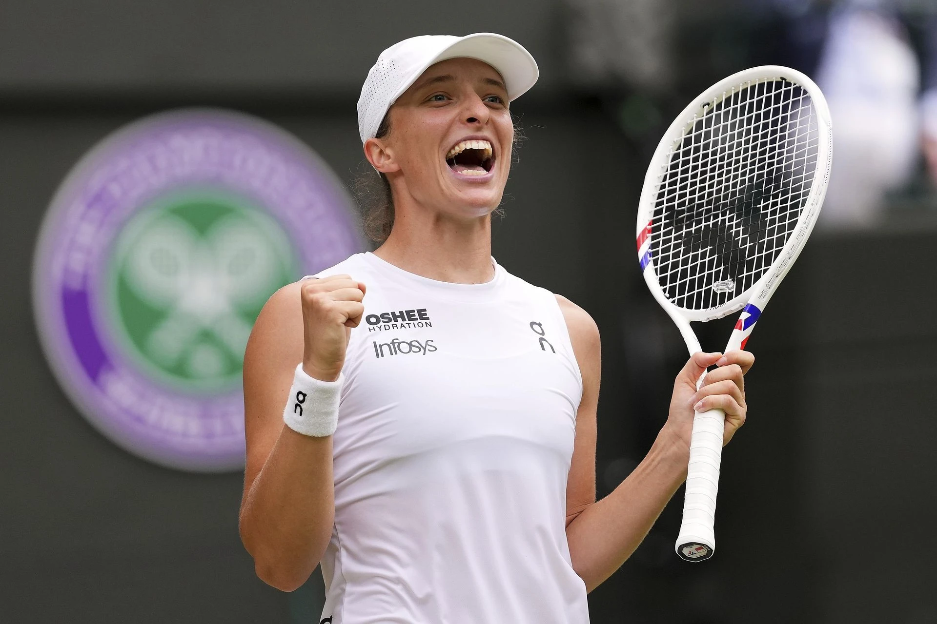 Brawo Iga! Niesamowite czego dokonała Iga Świątek! Sportowy świat w szoku, Polacy pękają z dumy!