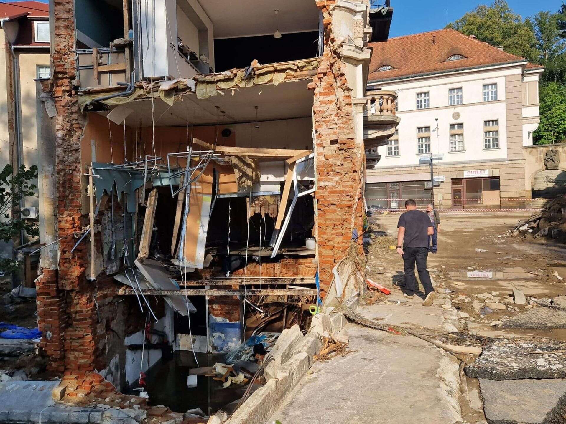 Ogromne zniszczenia Tak wygląda Lądek-Zdrój po powodzi. Przerażający widok!