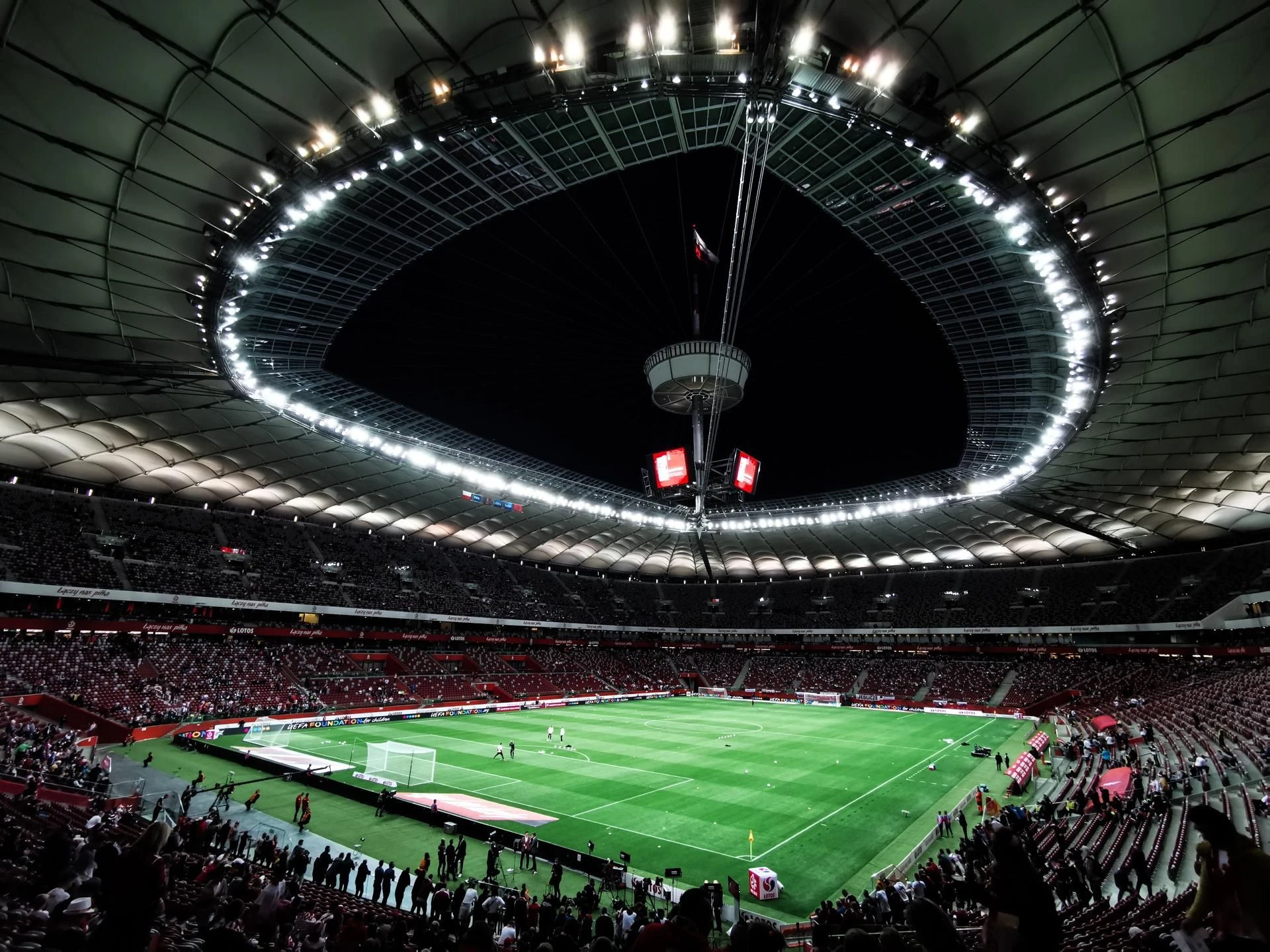 Największy To największy stadion w Polsce, ale do europejskich gigantów mu daleko