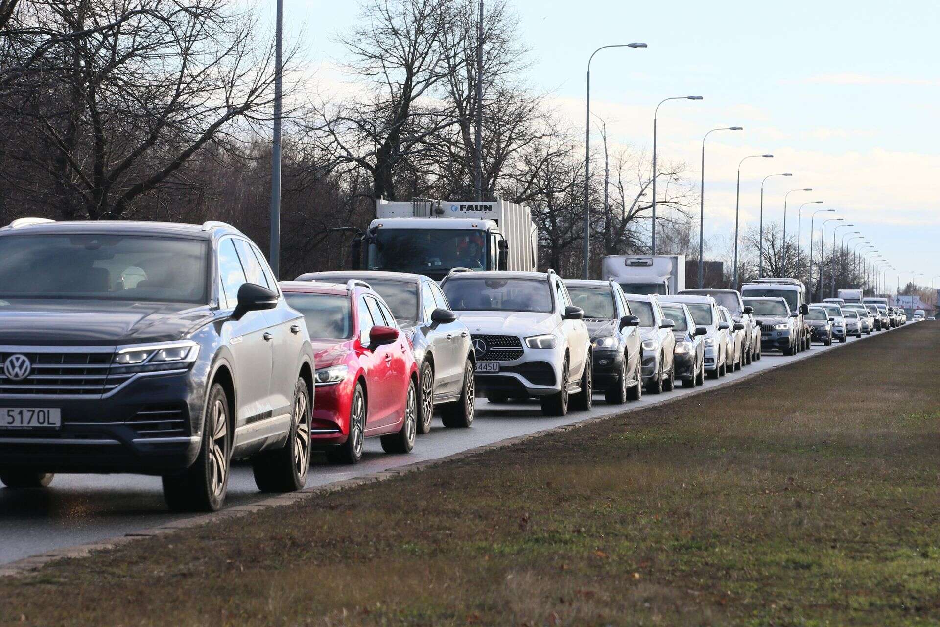 Sprzedaż aut To jest ulubiona marka Polaków. Rekordowy wynik