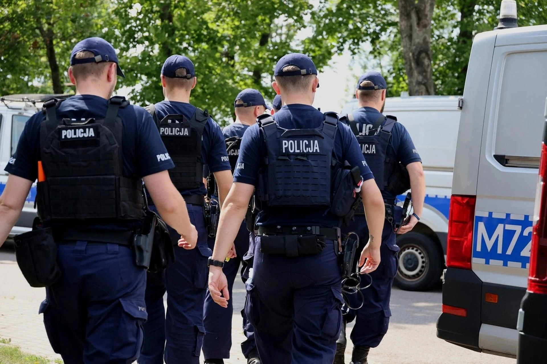 Praca w policji Zarobki w polskiej policji. Nie wszyscy wiedzą. Imponująca kwota już na starcie