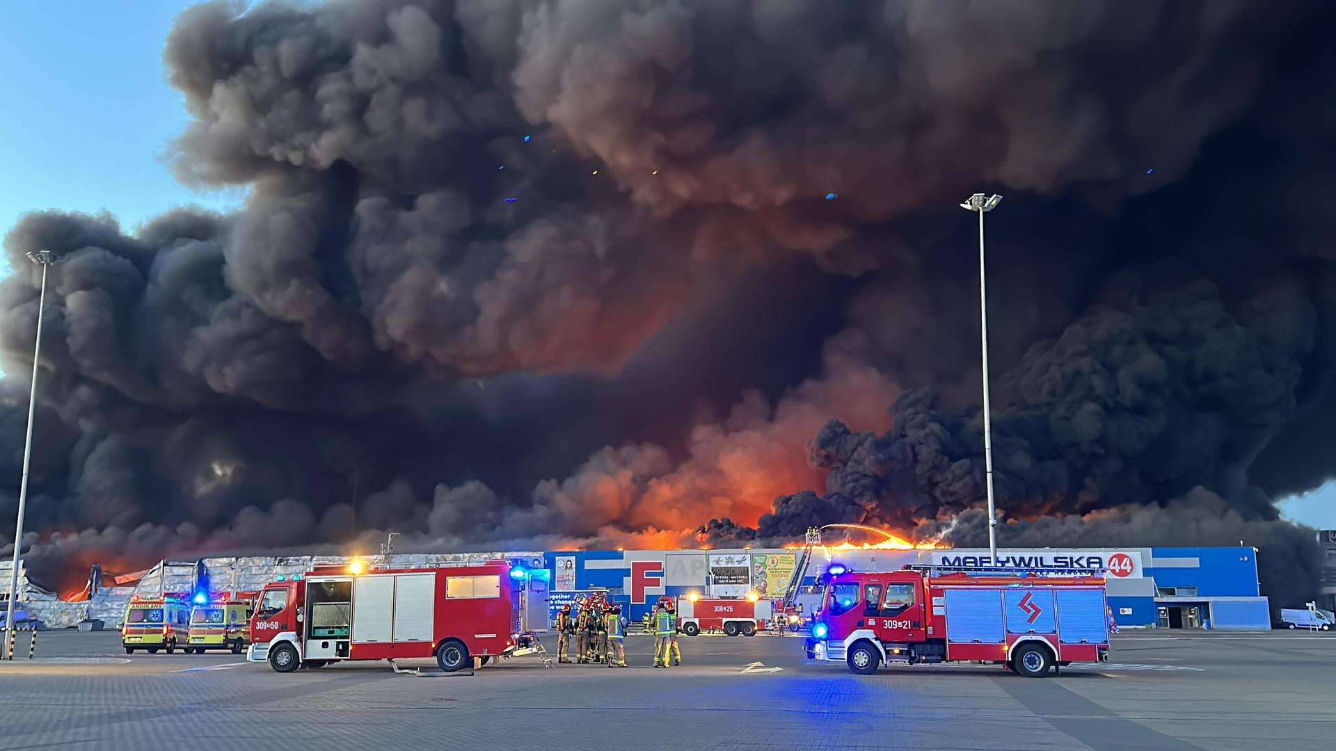 Szok Przyczyny pożaru na Marywilskiej 44 w Warszawie. Dlaczego cała hala płonęła po 11 mi…