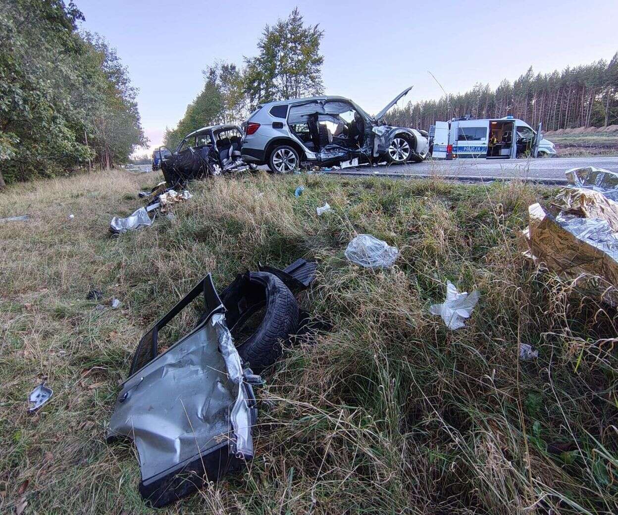 Nowe fakty W karambolu na DK11 zginęły dwie osoby. Wstrząsające szczegóły wypadku