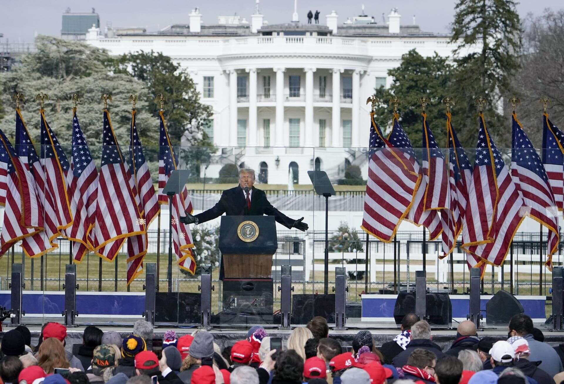 Nigdy tak nie było To stanie się podczas zaprzysiężenia Trumpa. To pierwsza taka sytuacja w historii